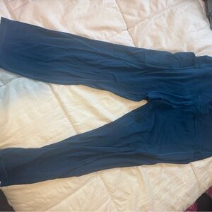 lululemon athletica crop Deep Blue Leggings
